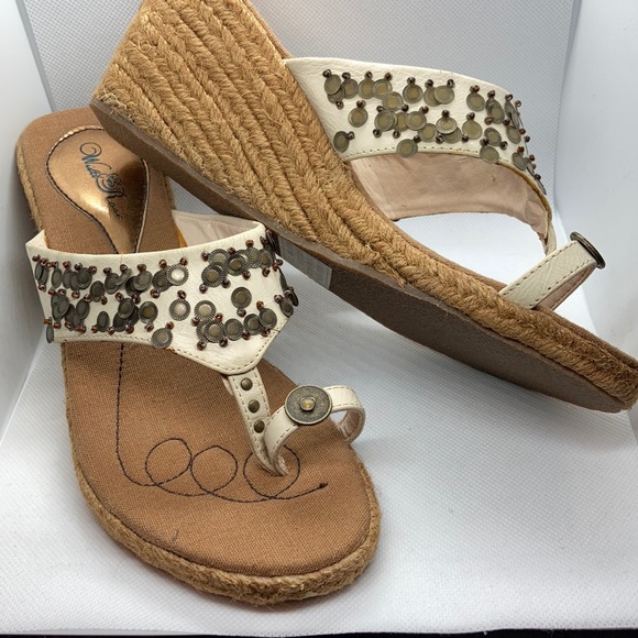 NIB Wild Rose wedge sandals - Picture 2 of 5